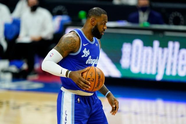 “领帆而上”  2026上海帆船公开赛开幕